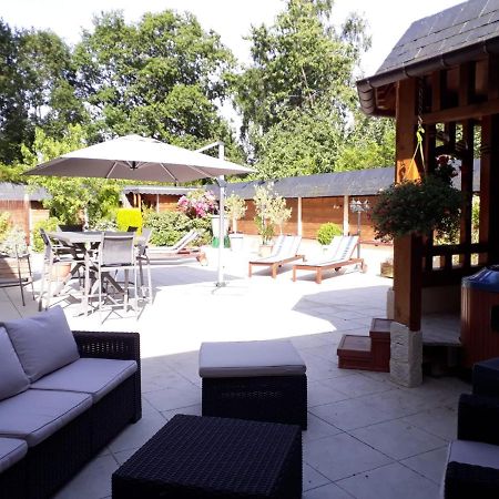 Gerponville Le Jardin Des Roses Bed & Breakfast エクステリア 写真