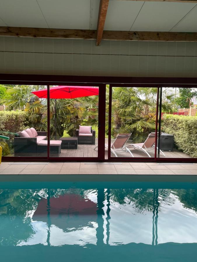 Gerponville Le Jardin Des Roses Bed & Breakfast エクステリア 写真